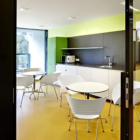 Alm 34 Mit 24 Stunden Self Check In מוטל 3*