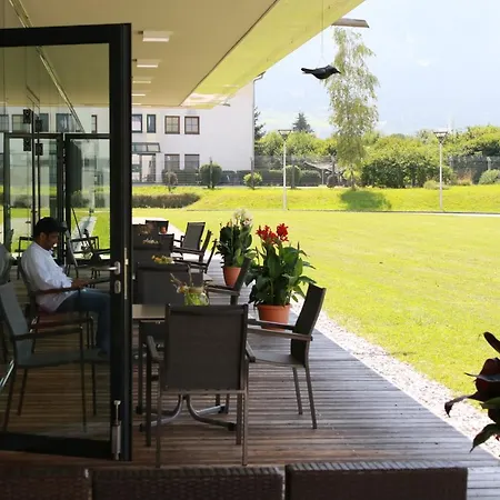 Alm 34 Mit 24 Stunden Self Check In מוטל 3*